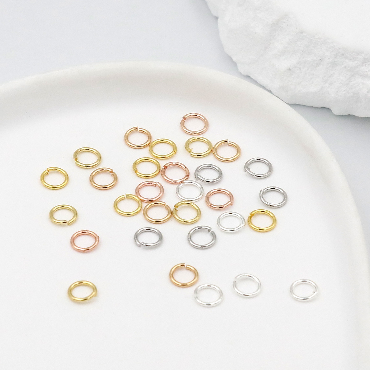 Confezione di Anelli Aperti in - Jewelry Making Closed Jump Rings recensione e prezzo